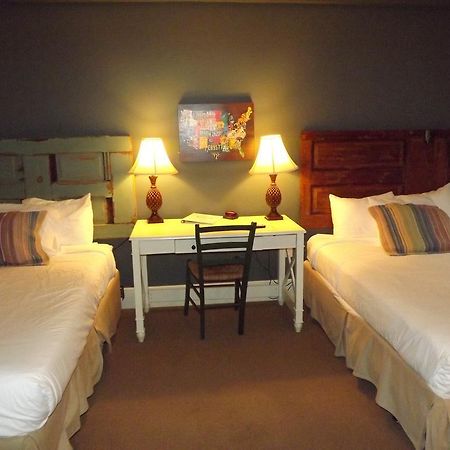 William Watson Hotel (Adults Only) Pittsfield Dış mekan fotoğraf